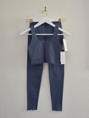 Spiritual Gangster 2-Piece Set | top M/L | bottoms XS/S | COB